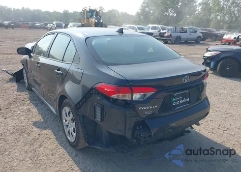 2021 Toyota Corolla Le z USA, uszkodzony, nr VIN 5YFEPMAEXMP192512